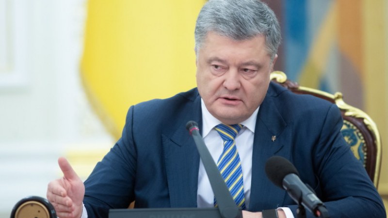 Напрежение и в Украйна, трима президенти се обявиха против военното положение