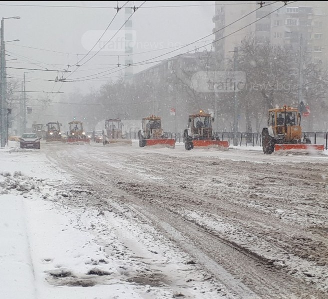 След прогнозата за сняг в Пловдив: ето какво трябва да правим