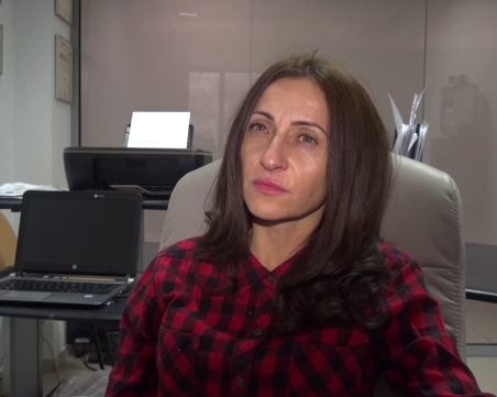 Майка на първолак от Пловдив се възмути, че децата учат ромска приказка, Фейсбук премахна коментара й ВИДЕО