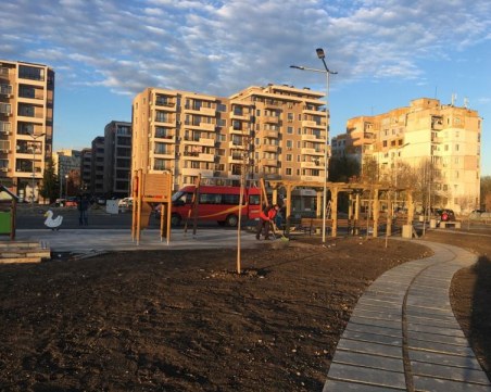 Новият парк в Тракия на финала, пускат и безплатен интернет СНИМКИ