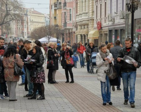 Стопява ли се България? Ето как ще се преброим през 2021 година