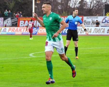 Камбуров не таи лоши чувства към феновете на Ботев