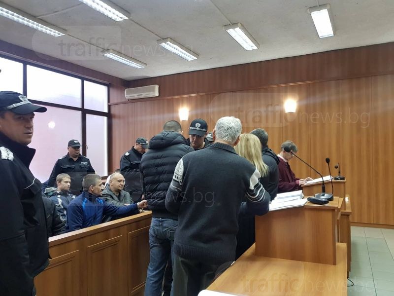 Убиец и крадец нападнаха сводник в затвора в Пловдив, взеха му телефона