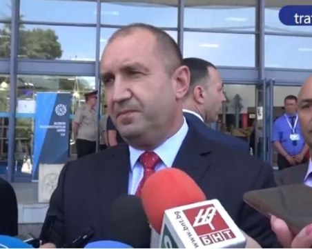 Радев: Не трябва да ставаме заложник на украинската вътрешна политика и амбиции