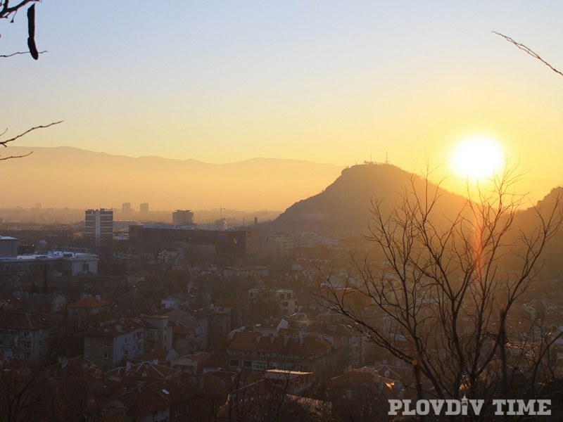 Сковаваща от студ сутрин в Пловдив, в Северна България отчетоха  -14 градуса