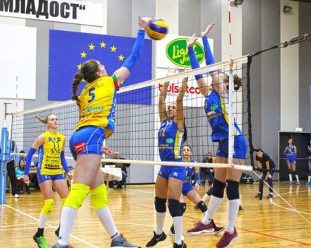 3 от 3 за Пловдив във волейбола - победи за Марица, Виктория Волей и Строител