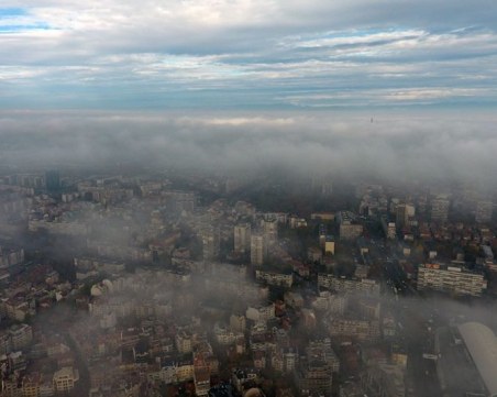 Опасно мръсен въздух са дишали пловдивчани тази сутрин СНИМКА