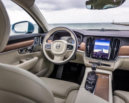 Изтеглиха над 16 000 автомобила “Волво“ в Китай