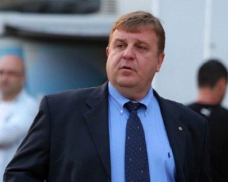 Каракачанов: Осъденият българин за тероризъм в Австрия е бил в Пазарджик