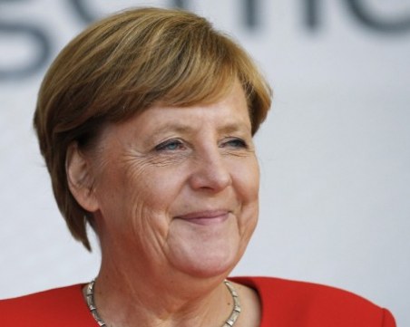 Ангела Меркел отново оглави класацията за най-влиятелните жени в света за 2018 година