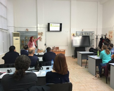 Специалисти от цялата страна се включиха в ендоскопски курс в Пловдив СНИМКИ