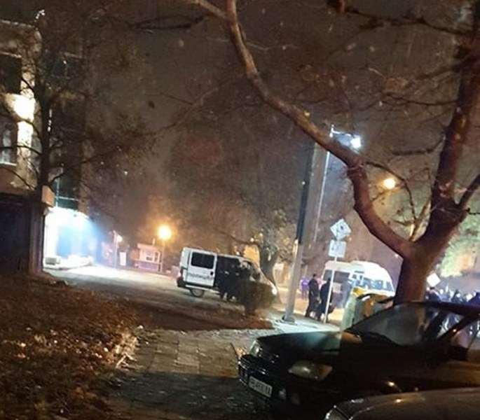 14 ултраси са в ареста след Дербито на Пловдив! Полицията разтървала над 130 души в Смирненски
