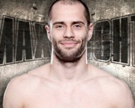Арестуваха ММА боеца Деян Топалски, обвинен е в сводничество