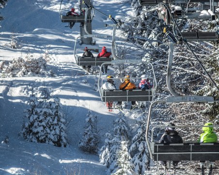 Лифтовете в Пампорово ще возят безплатно на 8 декември