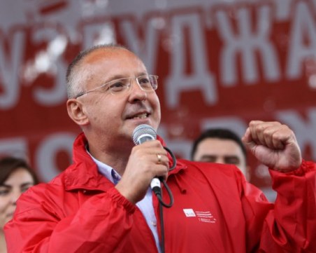 Преизбират Станишев за президент на ПЕС