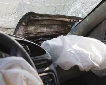 Черна нощ: Трима младежи загинаха в кола-ковчег край Стара Загора