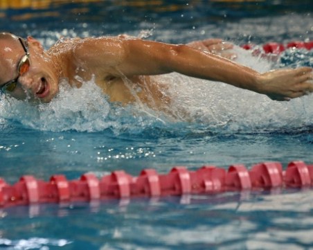 Антъни Иванов с престижно осмо място на световното по плуване