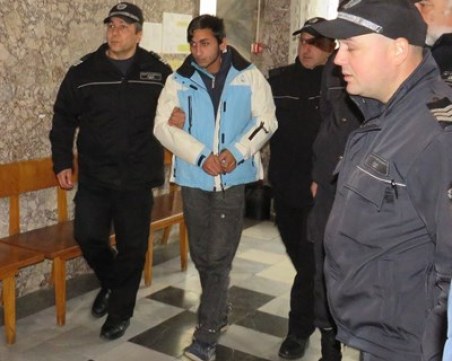 Изнасилвачът и убиец на баба Петра остава зад решетките