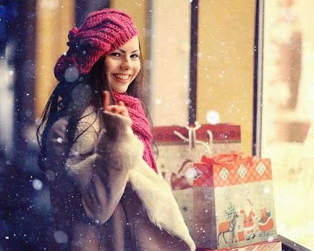 Колко ще похарчим за коледни подаръци
