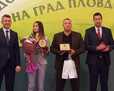 Очаквано: Алекс Начева е номер 1 на Пловдив при младите спортисти СНИМКИ