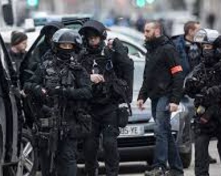 Акция след атентата в Страсбург! Жандармерия блокира цяло предградие, има арестувани