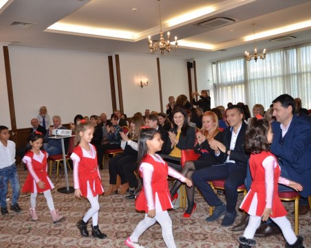 С 467 хил. лева от Европа научиха 300 ромчета в Пловдив да говорят правилно български език