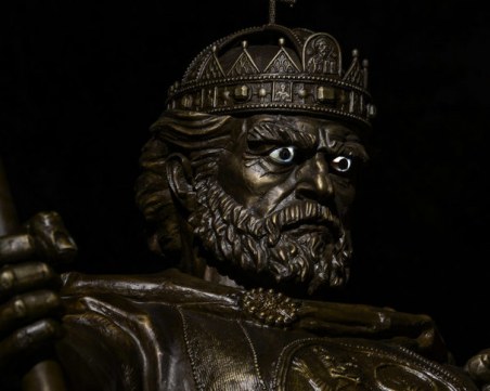 Бизнесмен дава средства, за да светнат пак очите на цар Самуил