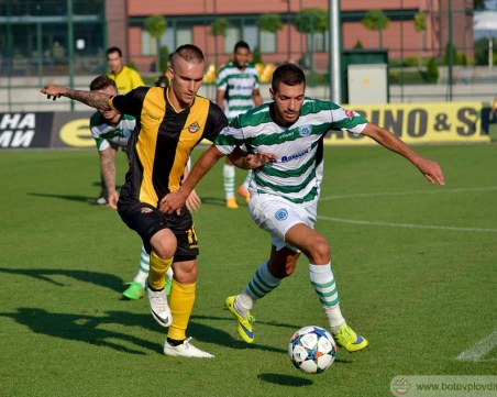 Лудогорец проявява интерес към халф на Ботев