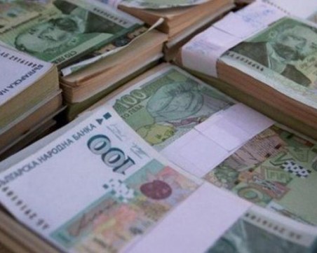 Разпределиха 1,7 млрд. лева от бюджетния излишък