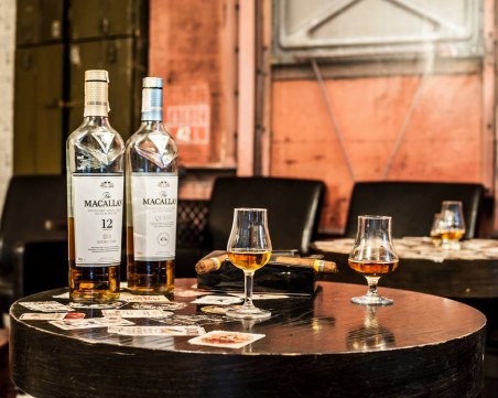 Уискипедия! Правят ли ни сноби специфичните практики за пиене на уиски!