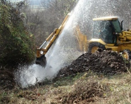 Две пловдивски села с проблеми с водата заради ВиК аварии
