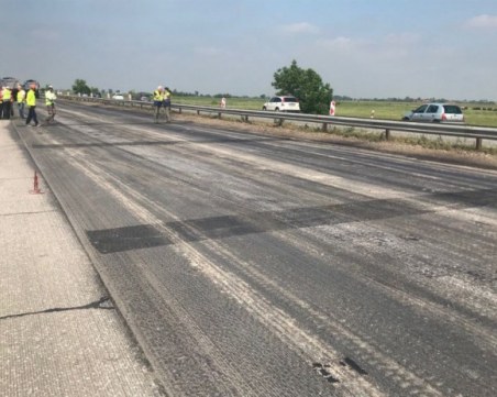 Търсят 60 млн. лева за ремонт на АМ 