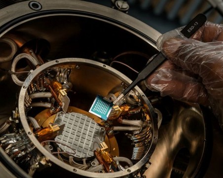 Създават електроника за екстремни жеги и студ