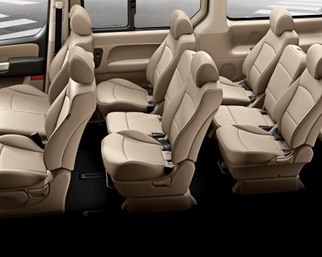 Община Пловдив обновява автопарка, купува миниван за 100 хил. лева