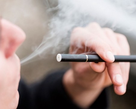 Помагат ли електронните цигари за отказване на тютюнопушенето?