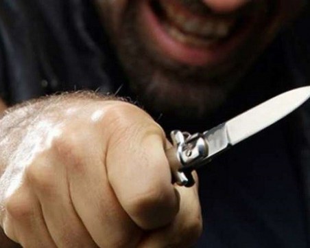 Правят психиатрична експертиза на мъжа, който рани трима полицаи