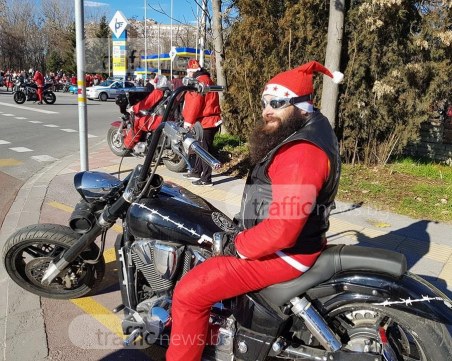 Рев на мотори оглася Пловдив, Дядоколедовци на две гуми ще шестват из града