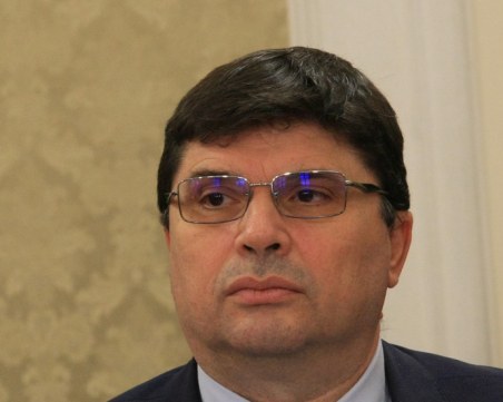 Каската и Гаргата откраднаха колата на шефа на подслушванията