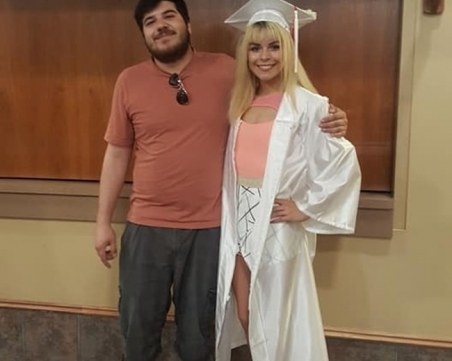 Полицай застреля племенника на тв водещата Гала