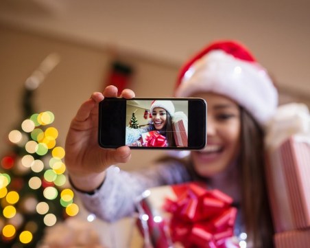 15 причини да се радвате, че сте необвързани по празниците