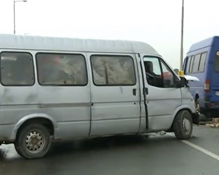 Фирмата, отговаряща за участъка на тежката катастрофа с 5 жертви, е закъсняла с опесъчаването