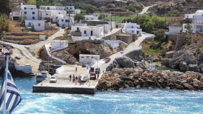 Властите на гръцки остров плащат, за да се заселиш там