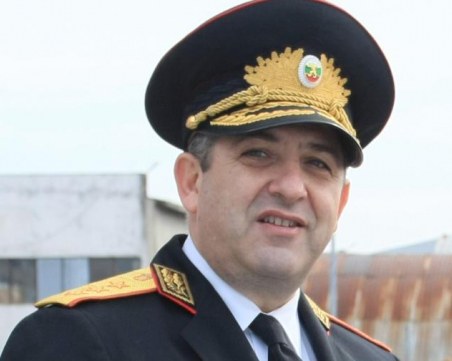 В колата на шефа на Гранична полиция били и двете му деца, разминали се без драскотина