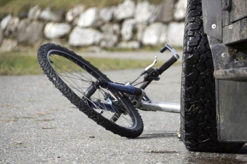 34-годишен шофьор отне предимство и блъсна велосипедист край Пловдив