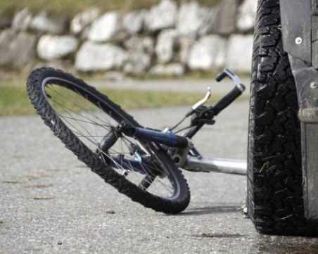 34-годишен шофьор отне предимство и блъсна велосипедист край Пловдив