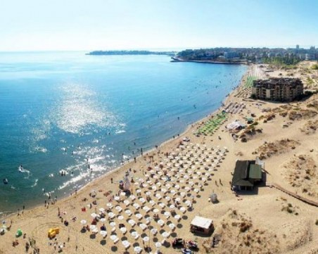 Бизнесдама от София взима централния плаж в Слънчев бряг