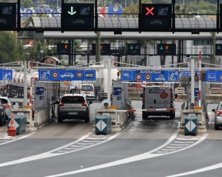 Отложиха увеличението на пътните такси в Северна Гърция