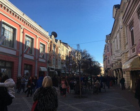 Слънчево време и днес ще радва пловдивчани
