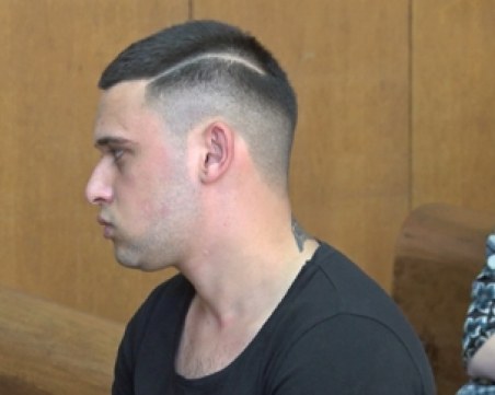 Милост! Апелативният съд намали присъдата на дрогиран шофьор на БМВ, погубил двама