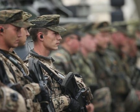 Германската армия търси служители от ЕС, включително и българи